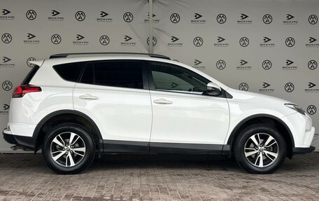 Toyota RAV4, 2019 год, 1 779 000 рублей, 8 фотография