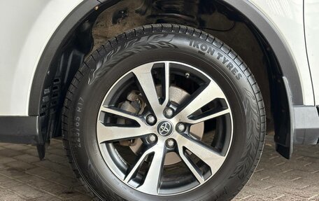 Toyota RAV4, 2019 год, 1 779 000 рублей, 30 фотография