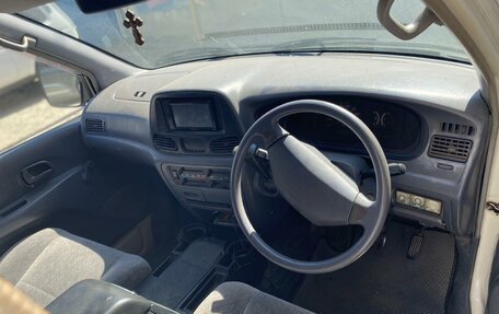 Toyota Town Ace III, 1999 год, 400 000 рублей, 5 фотография