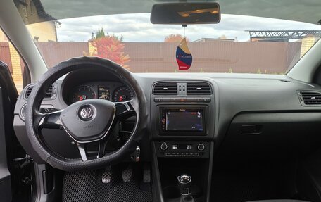 Volkswagen Polo VI (EU Market), 2017 год, 1 350 000 рублей, 7 фотография