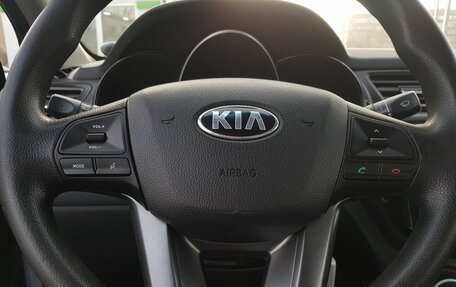 KIA Rio III рестайлинг, 2013 год, 899 000 рублей, 10 фотография