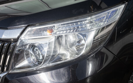 Toyota Esquire I, 2015 год, 1 868 000 рублей, 3 фотография