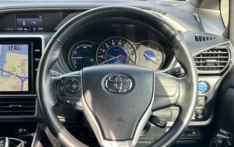 Toyota Voxy III, 2021 год, 1 637 000 рублей, 9 фотография