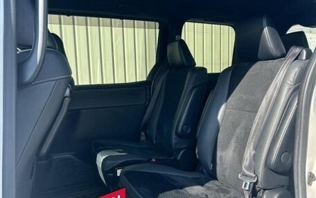 Toyota Voxy III, 2021 год, 1 637 000 рублей, 25 фотография