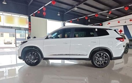 Chery Tiggo 8 I, 2022 год, 1 370 000 рублей, 3 фотография