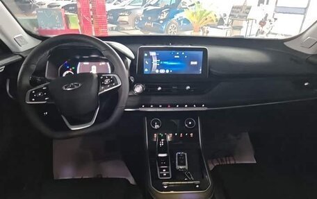 Chery Tiggo 8 I, 2022 год, 1 370 000 рублей, 7 фотография