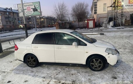 Nissan Tiida, 2005 год, 400 000 рублей, 2 фотография