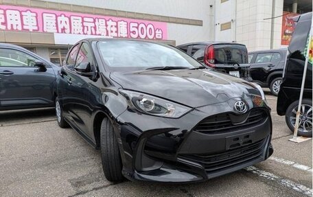 Toyota Yaris, 2023 год, 1 450 143 рублей, 2 фотография