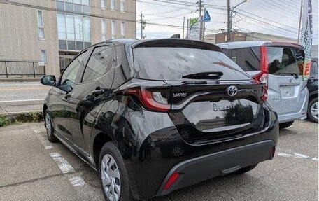 Toyota Yaris, 2023 год, 1 450 143 рублей, 7 фотография