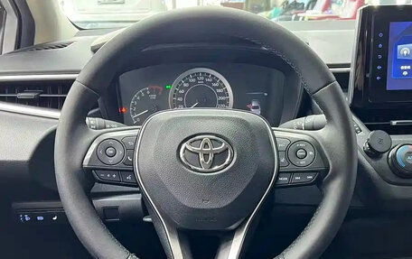 Toyota Corolla, 2022 год, 1 372 690 рублей, 11 фотография