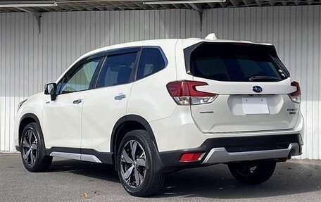 Subaru Forester, 2021 год, 1 994 000 рублей, 6 фотография