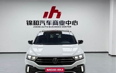 Volkswagen T-Roc I, 2022 год, 1 193 000 рублей, 3 фотография