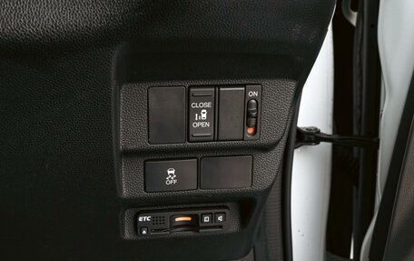 Honda Freed II, 2019 год, 2 070 000 рублей, 20 фотография