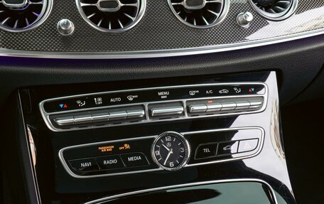 Mercedes-Benz E-Класс AMG, 2018 год, 5 800 000 рублей, 18 фотография