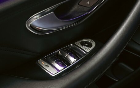 Mercedes-Benz E-Класс AMG, 2018 год, 5 800 000 рублей, 26 фотография