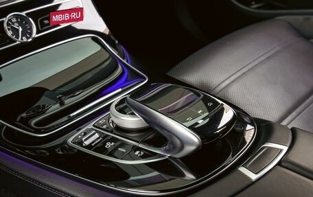 Mercedes-Benz E-Класс AMG, 2018 год, 5 800 000 рублей, 20 фотография