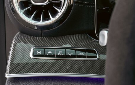 Mercedes-Benz E-Класс AMG, 2018 год, 5 800 000 рублей, 32 фотография