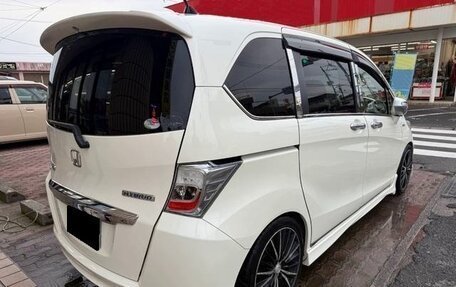 Honda Freed I, 2016 год, 853 000 рублей, 4 фотография