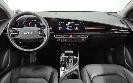 KIA Niro, 2022 год, 2 330 469 рублей, 9 фотография