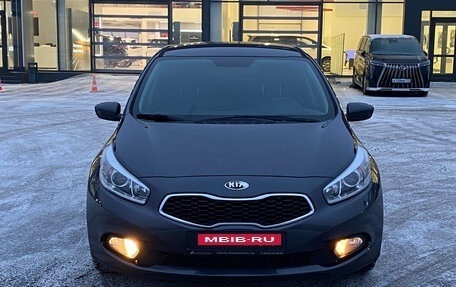 KIA cee'd III, 2013 год, 970 000 рублей, 2 фотография