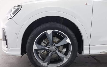 Audi Q3, 2021 год, 21 фотография