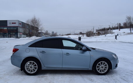 Chevrolet Cruze II, 2012 год, 647 000 рублей, 7 фотография