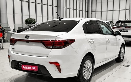 KIA Rio IV, 2018 год, 995 000 рублей, 5 фотография