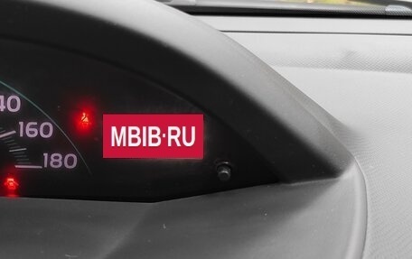 Toyota Vitz, 2005 год, 300 000 рублей, 16 фотография