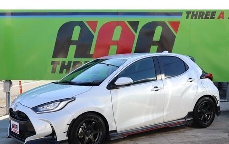 Toyota Yaris, 2023 год, 1 540 069 рублей, 5 фотография