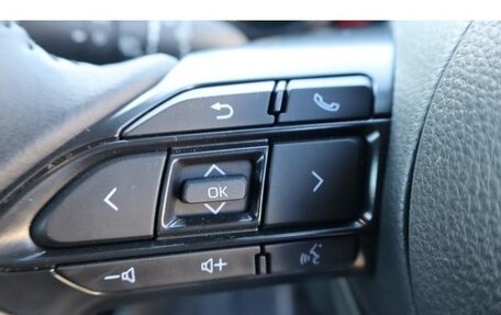 Toyota Yaris, 2023 год, 1 540 069 рублей, 20 фотография