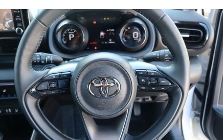 Toyota Yaris, 2023 год, 1 540 069 рублей, 19 фотография