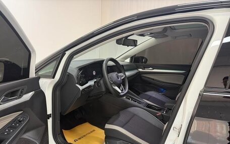 Volkswagen Golf VIII, 2023 год, 1 670 006 рублей, 6 фотография