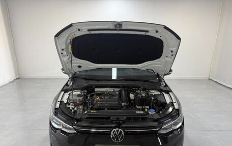 Volkswagen Golf VIII, 2023 год, 1 670 006 рублей, 3 фотография