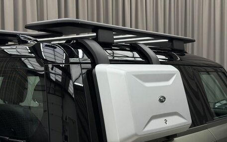 Land Rover Defender II, 2021 год, 10 699 000 рублей, 19 фотография