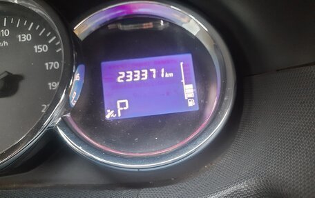 Renault Duster I рестайлинг, 2015 год, 870 000 рублей, 2 фотография