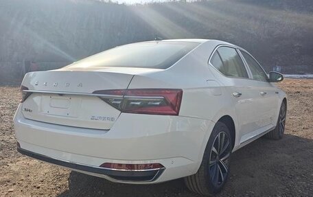 Skoda Superb III рестайлинг, 2025 год, 2 850 000 рублей, 5 фотография