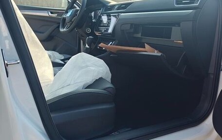 Skoda Superb III рестайлинг, 2025 год, 2 850 000 рублей, 11 фотография