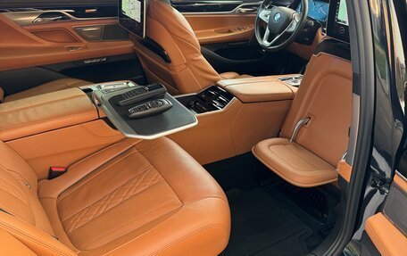 BMW 7 серия, 2017 год, 6 750 000 рублей, 14 фотография
