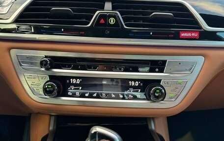 BMW 7 серия, 2017 год, 6 750 000 рублей, 19 фотография