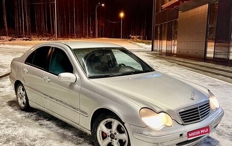 Mercedes-Benz C-Класс, 2001 год, 335 000 рублей, 1 фотография