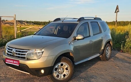 Renault Duster I рестайлинг, 2013 год, 950 000 рублей, 1 фотография