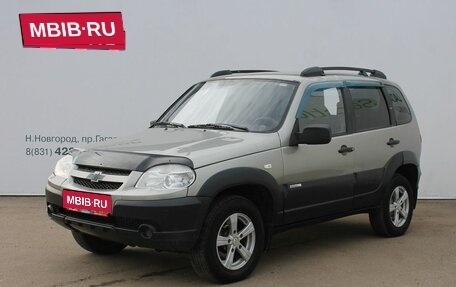 Chevrolet Niva I рестайлинг, 2011 год, 329 000 рублей, 1 фотография