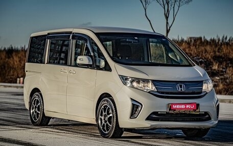 Honda Stepwgn IV, 2015 год, 1 565 000 рублей, 1 фотография