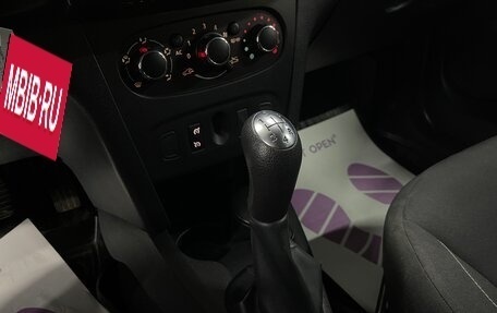 Renault Sandero II рестайлинг, 2014 год, 699 000 рублей, 14 фотография