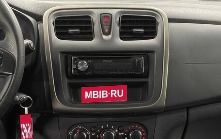 Renault Sandero II рестайлинг, 2014 год, 699 000 рублей, 12 фотография