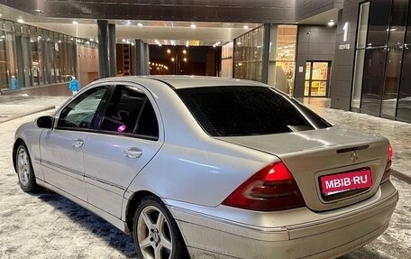 Mercedes-Benz C-Класс, 2001 год, 335 000 рублей, 5 фотография