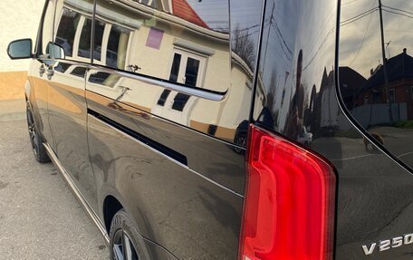 Mercedes-Benz V-Класс, 2018 год, 5 650 000 рублей, 2 фотография