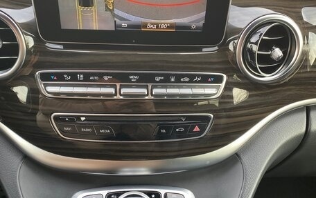 Mercedes-Benz V-Класс, 2018 год, 5 650 000 рублей, 9 фотография