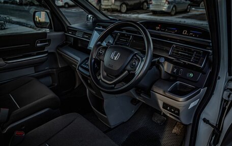 Honda Stepwgn IV, 2015 год, 1 565 000 рублей, 11 фотография