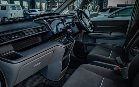 Honda Stepwgn IV, 2015 год, 1 565 000 рублей, 20 фотография